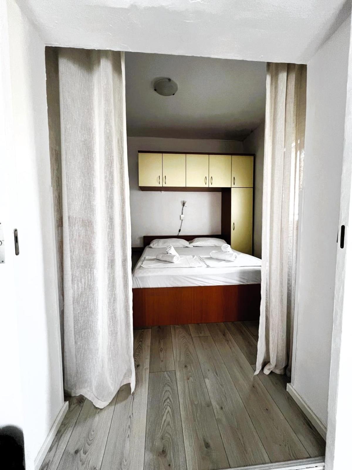 Family Apartments K&M باغ المظهر الخارجي الصورة